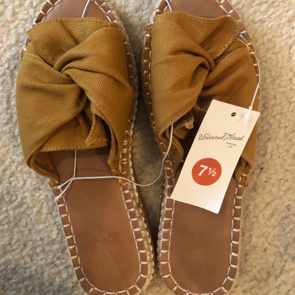Universal Thread Mustard yellow sandals